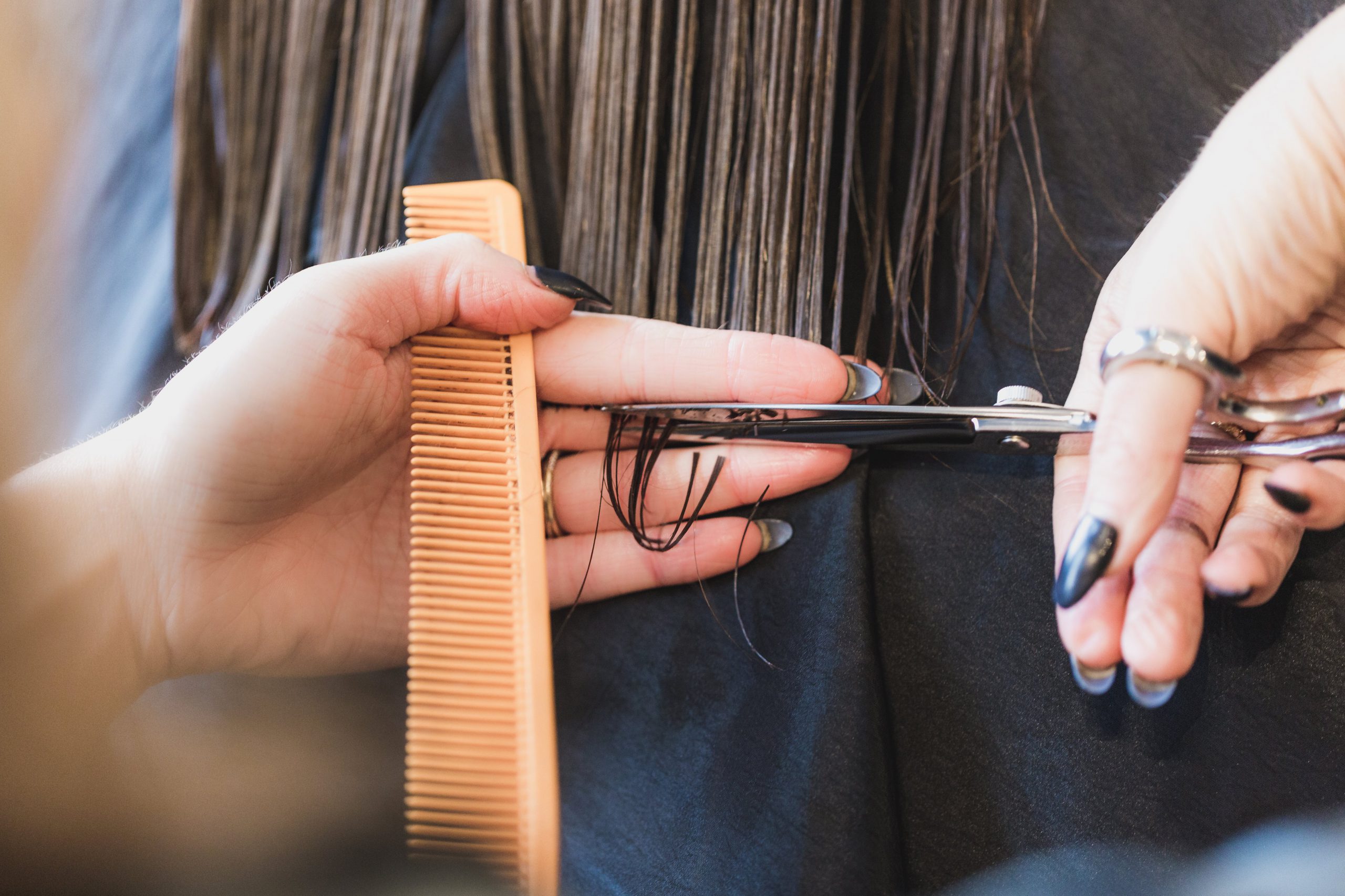 Lydie Coiffure - Coiffeur à Paris spécialiste des cheveux frisés et bouclés